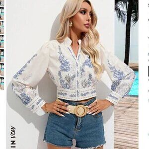 SHEIN VCAY Floral Print Cropped Button Front Shirt womens size medium